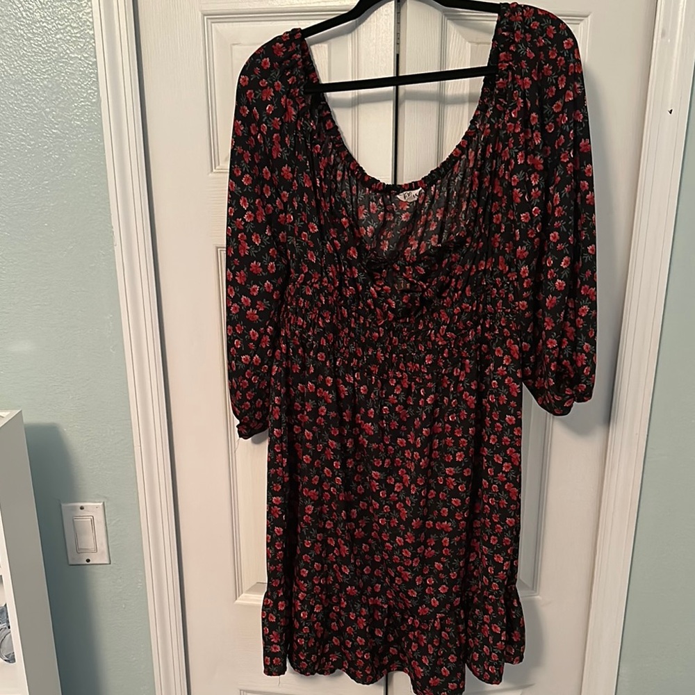 Black Floral Scoop Neck Dress with Red Roses